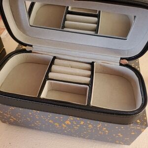 DFS Jewelry Travel Case